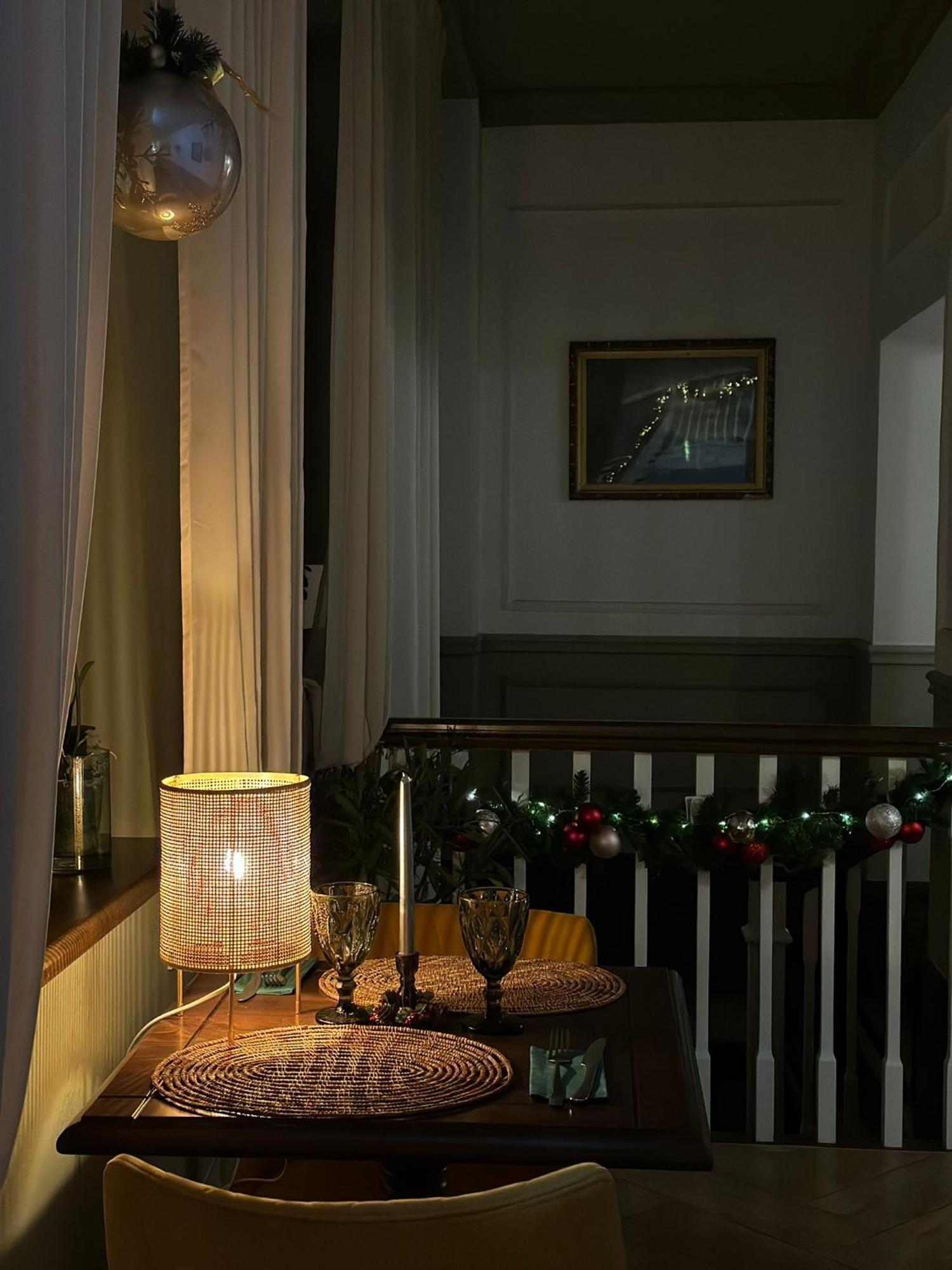 La Fontaine Hotel Хунедоара Екстериор снимка